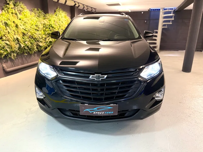 Chevrolet Equinox Preto