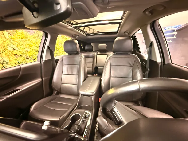 Chevrolet Equinox Preto