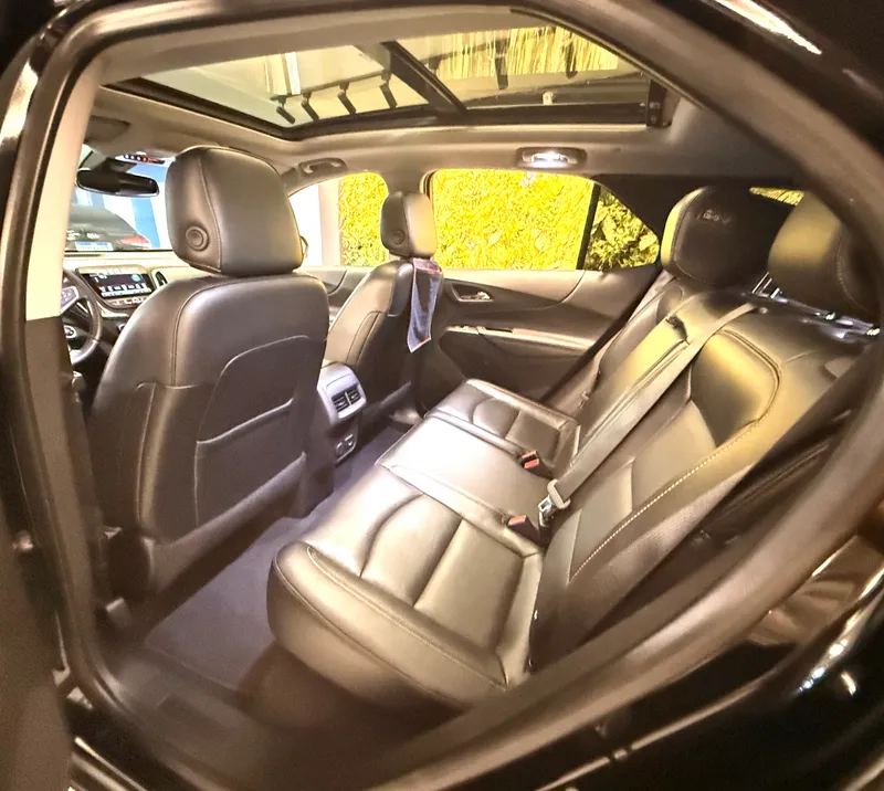 Chevrolet Equinox Preto