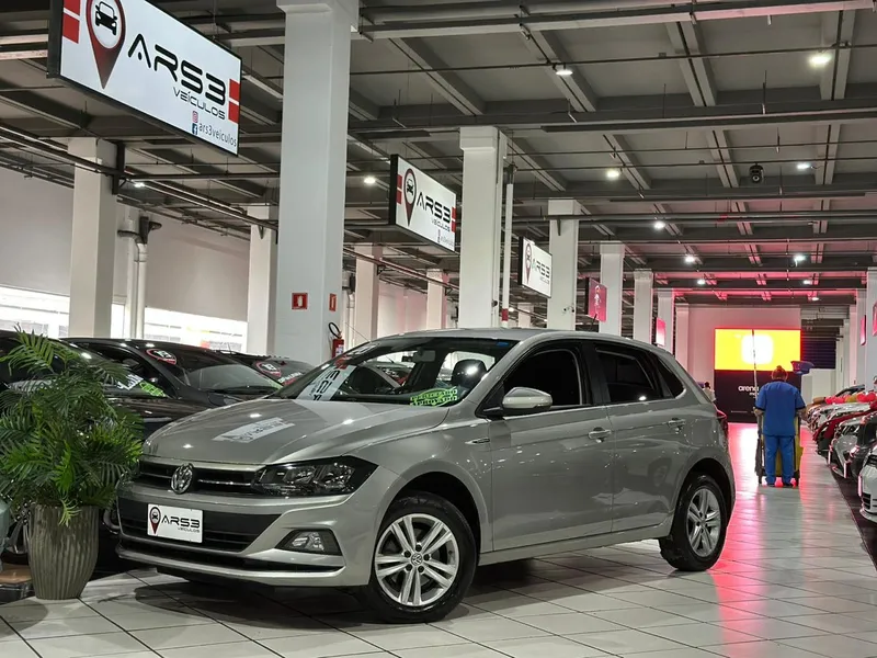 Volkswagen Polo Prata