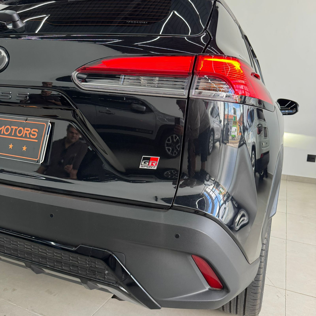 Toyota Corolla Cross Preto