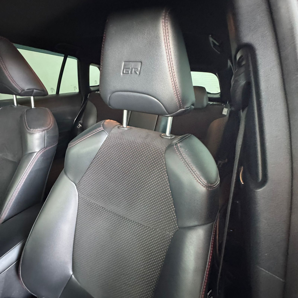 Toyota Corolla Cross Preto