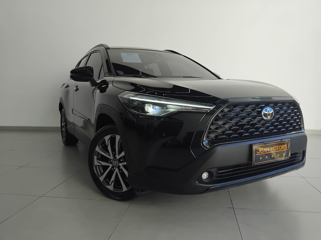 Toyota Corolla Cross Preto