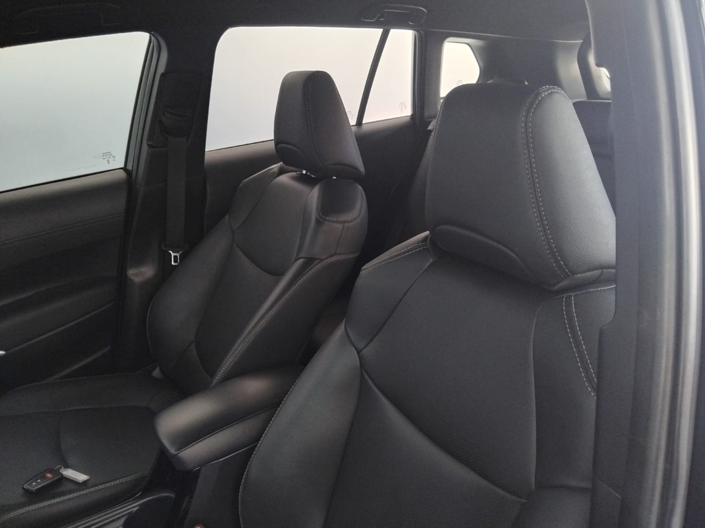 Toyota Corolla Cross Preto