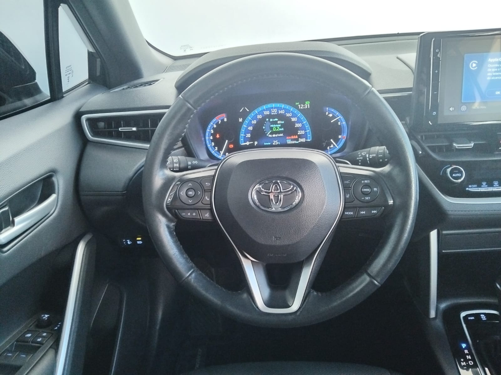Toyota Corolla Cross Preto