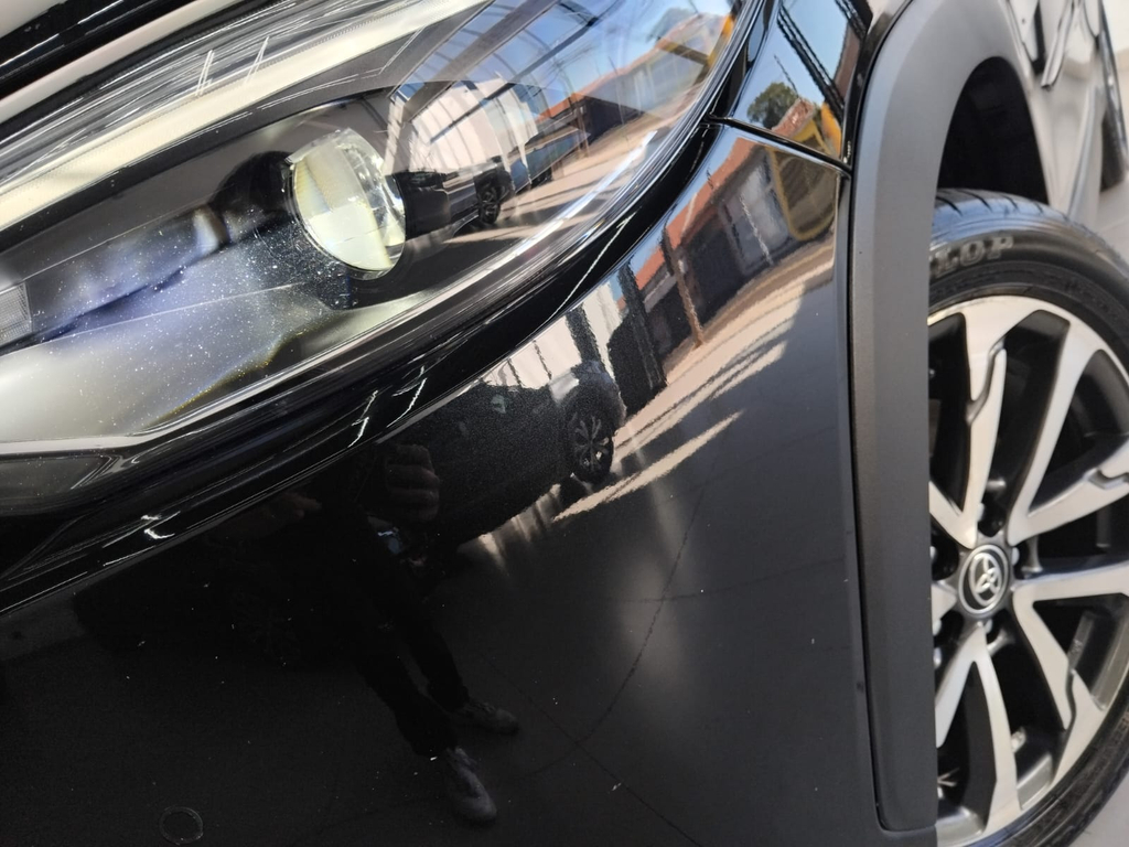 Toyota Corolla Cross Preto