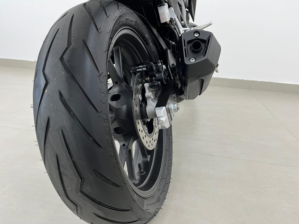 Honda CB 300F Preto