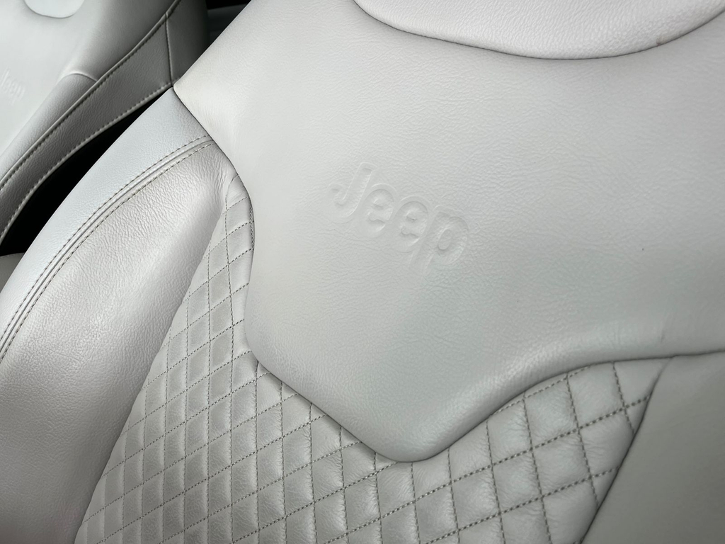 Jeep Commander Branco