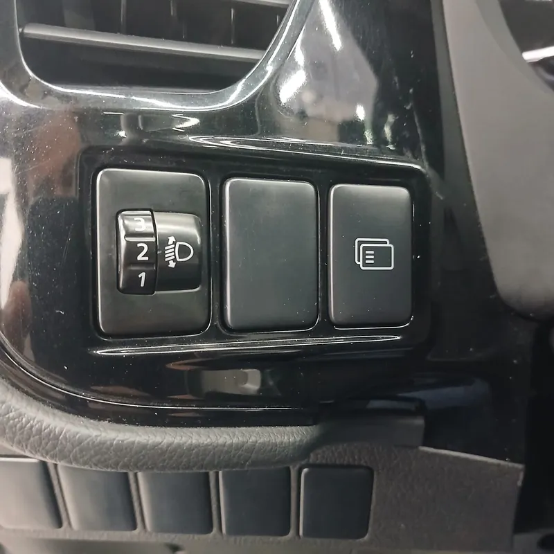 Mitsubishi Outlander Cinza
