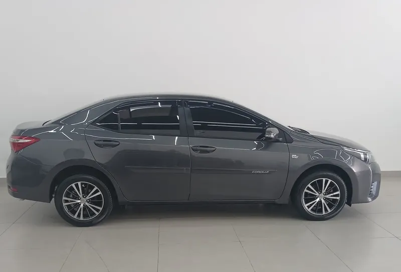 Toyota Corolla Cinza