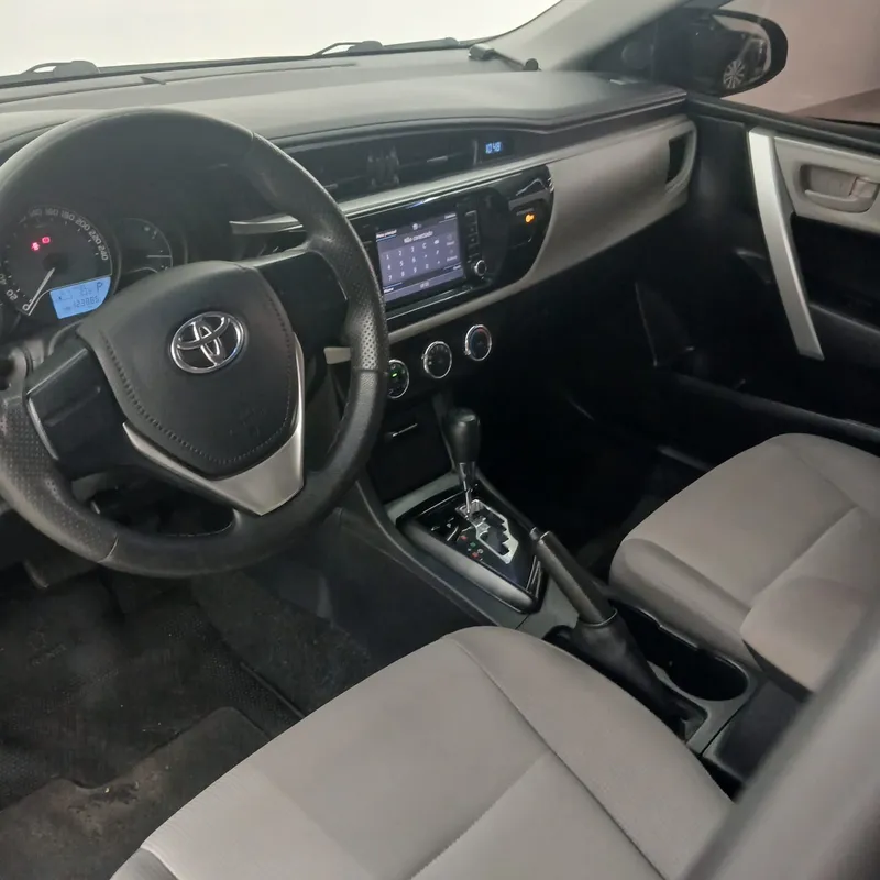 Toyota Corolla Cinza