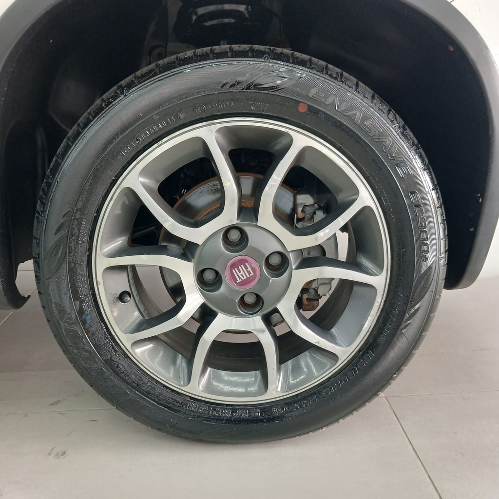 Fiat Uno Branco