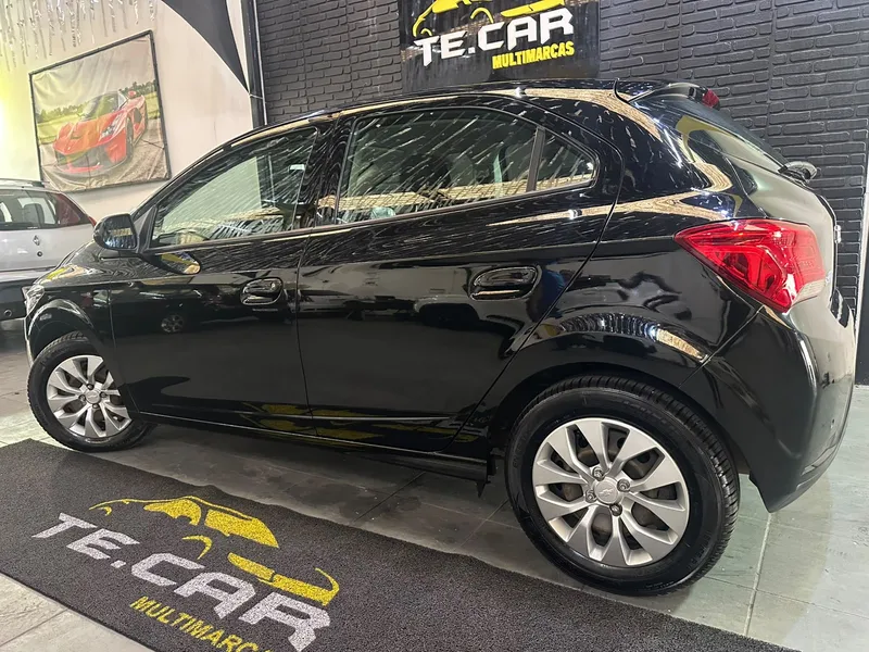 Chevrolet Onix Hatch LT 1.4 8V Flexpower 5P Aut. - foto 2
