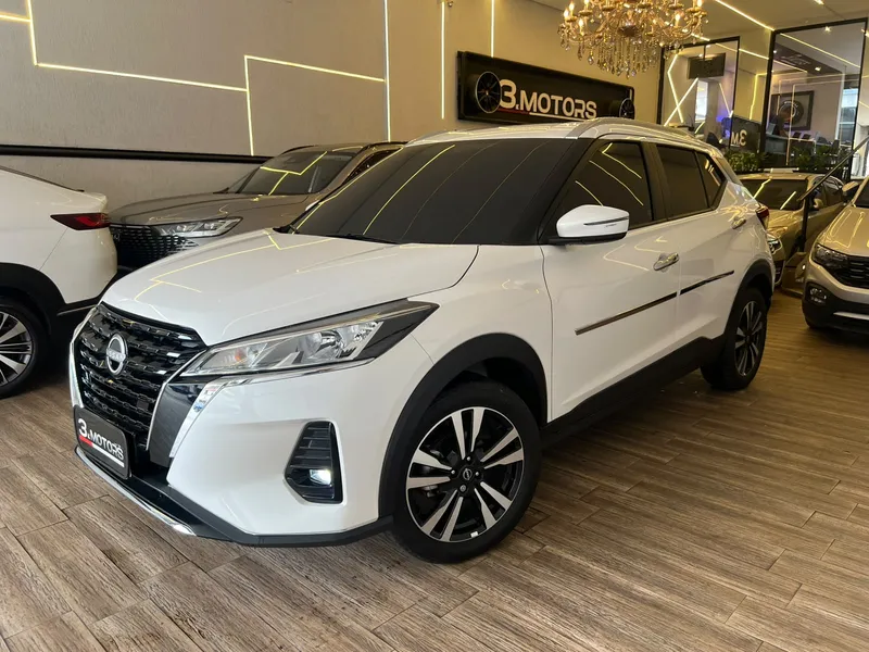 Nissan Kicks Branco