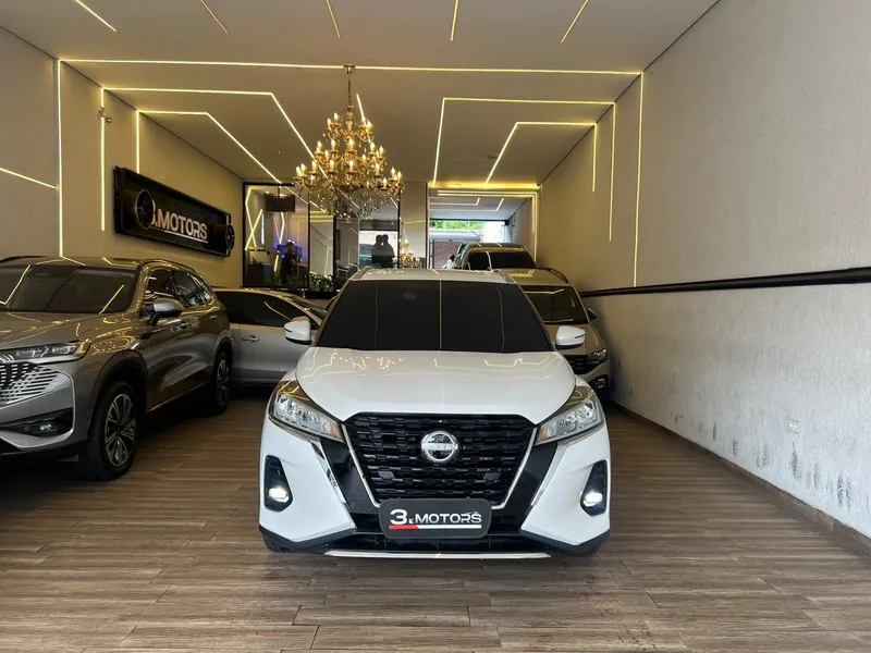 Nissan Kicks Branco