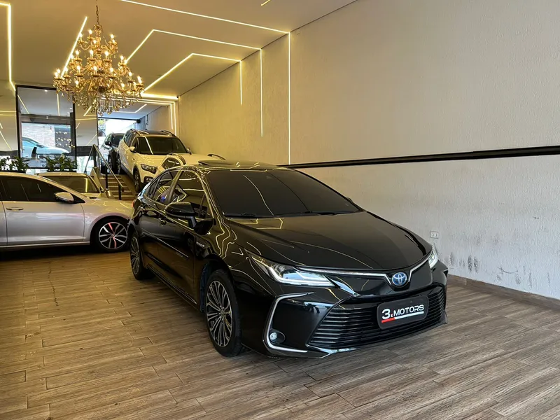 Toyota Corolla Preto
