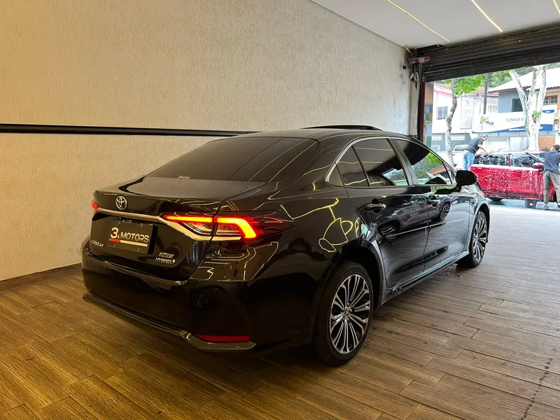Toyota Corolla Preto