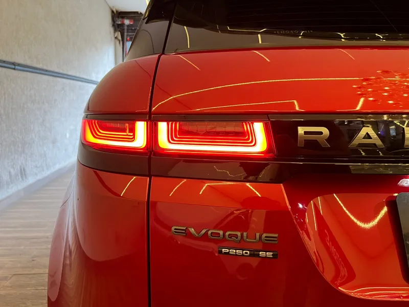 Land Rover Range Rover Evoque Vermelho