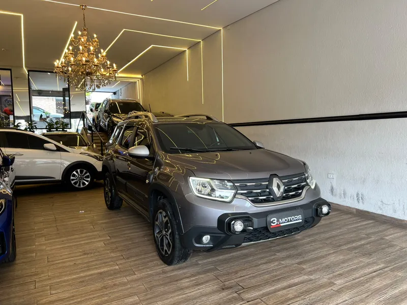 Renault Duster Cinza