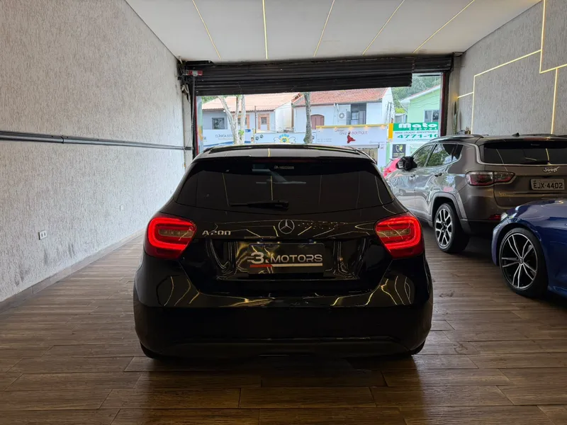 Mercedes Benz A 200 Preto