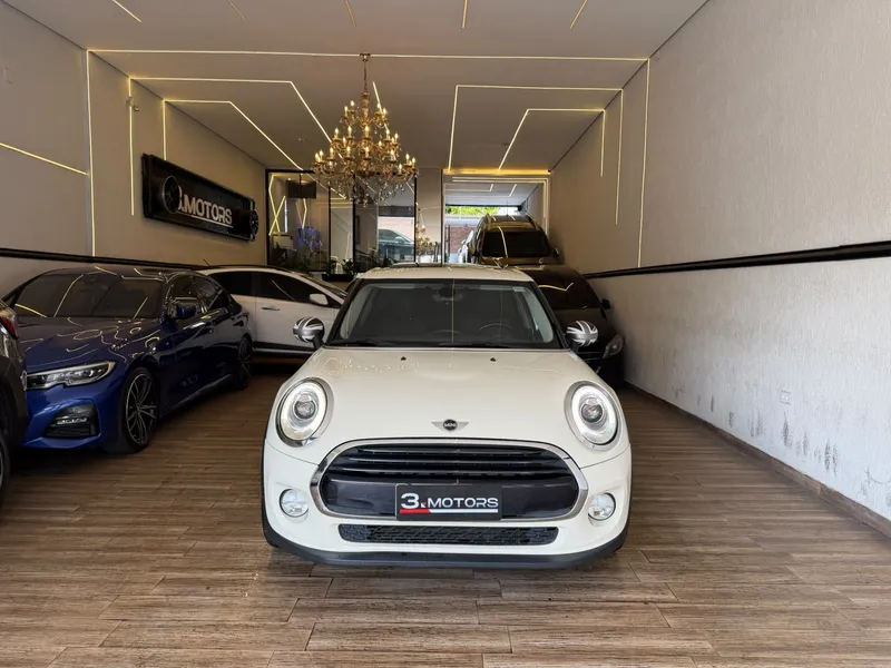 Mini Cooper Branco