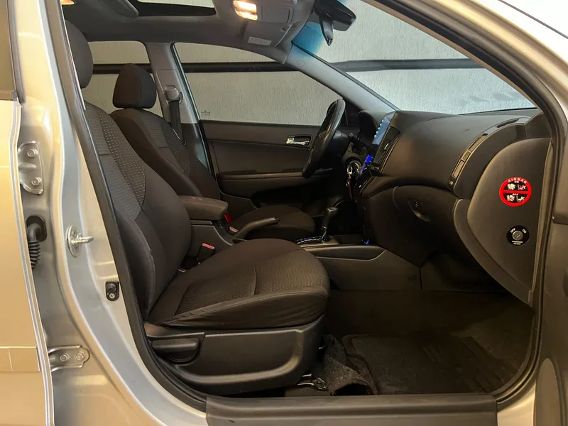 Hyundai i30 Prata