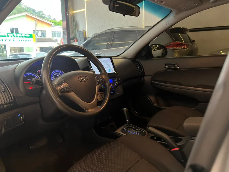 Hyundai i30 Prata