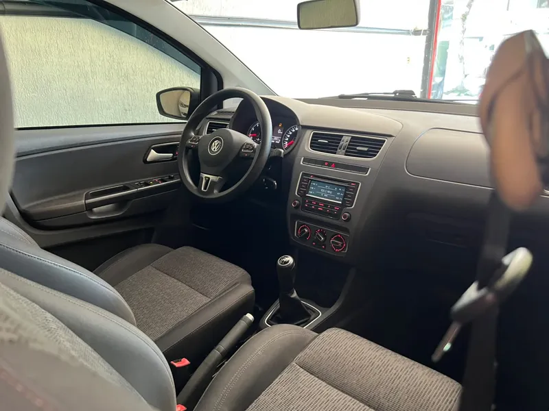 Volkswagen Fox Cinza