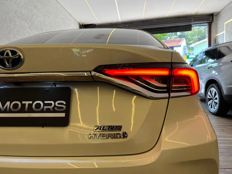 Toyota Corolla Altis Branco