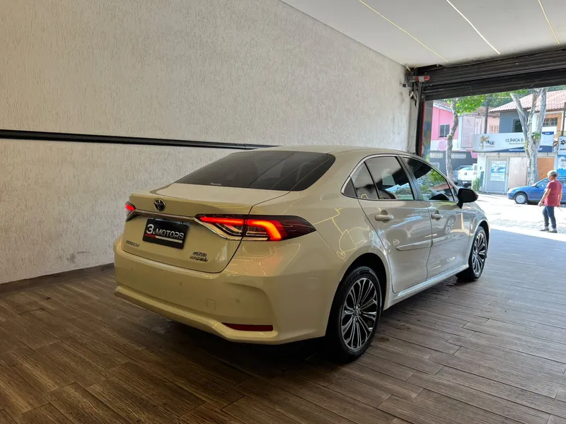 Toyota Corolla Altis Branco