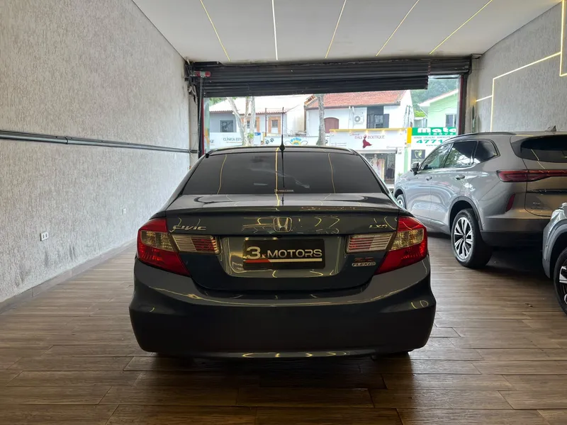 Honda Civic Azul