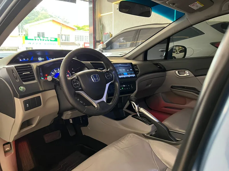Honda Civic Azul