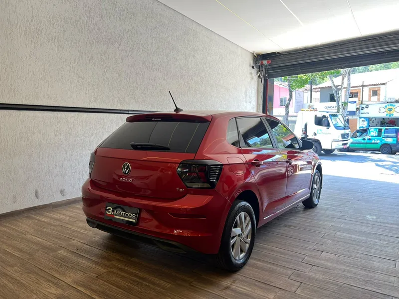 Volkswagen Polo Vermelho