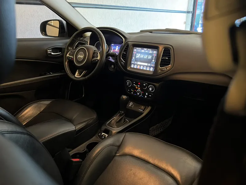 Jeep Compass Branco
