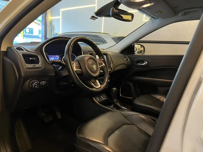 Jeep Compass Branco