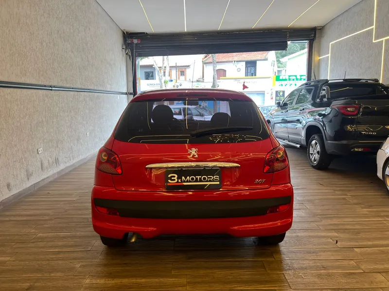Peugeot 207 Vermelho