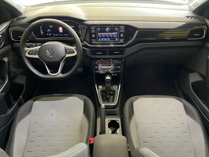 Volkswagen T-Cross Prata