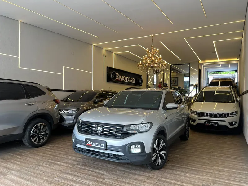 Volkswagen T-Cross Prata