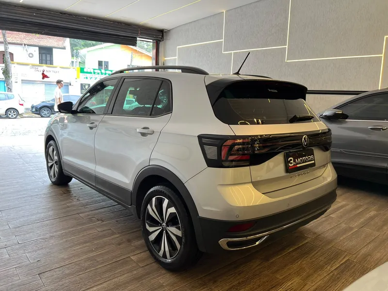 Volkswagen T-Cross Prata