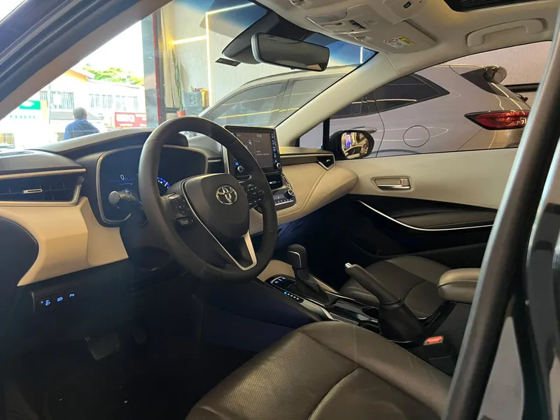 Toyota Corolla Preto