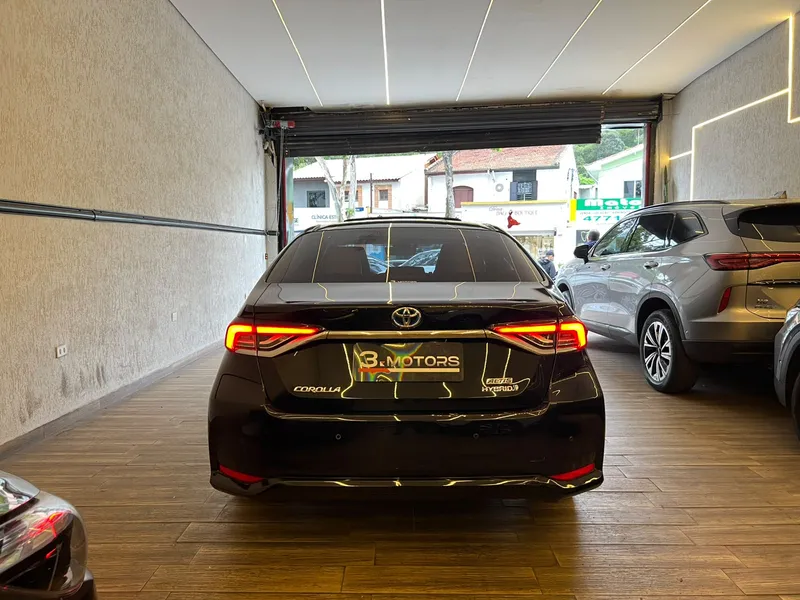 Toyota Corolla Preto