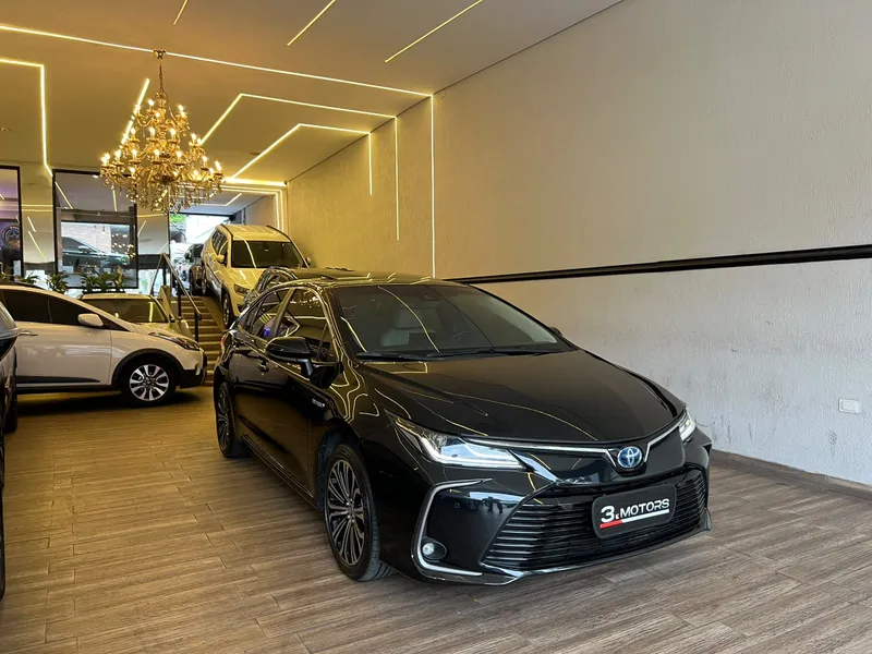 Toyota Corolla Preto