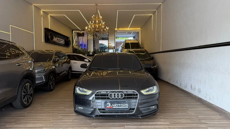 Audi A4 Preto