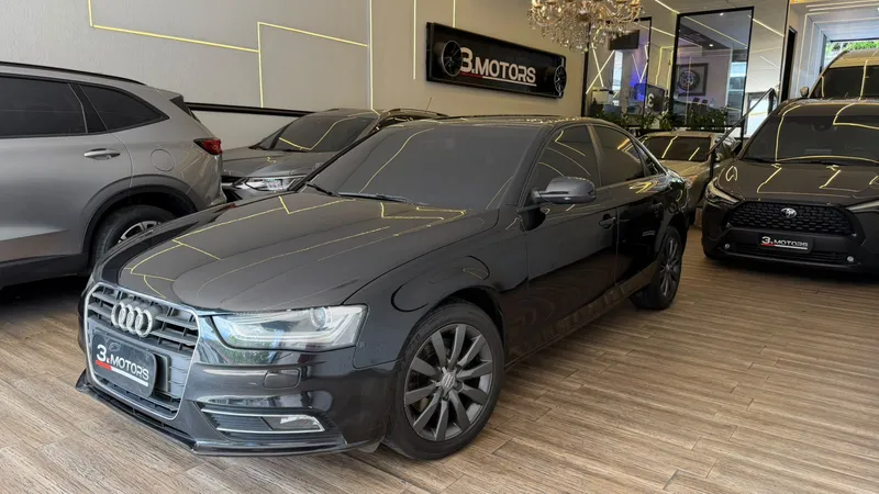 Audi A4 Preto