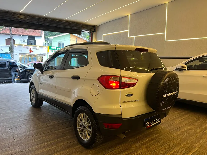 Ford EcoSport Branco
