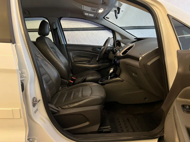 Ford EcoSport Branco
