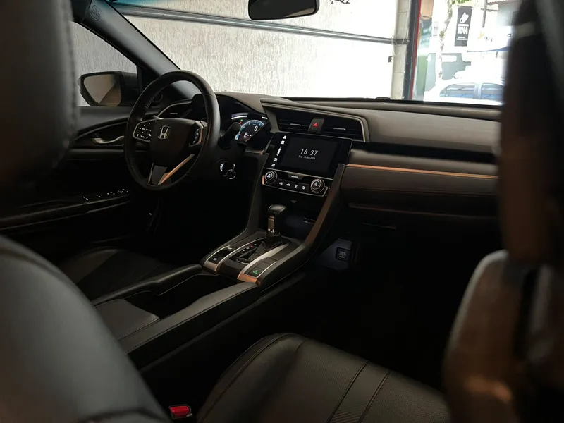 Honda Civic Cinza