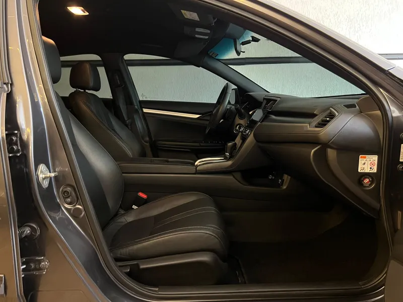Honda Civic Cinza