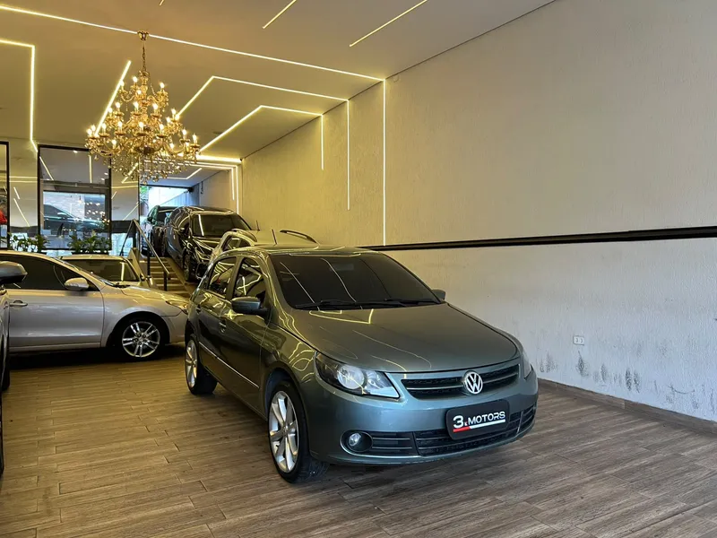 Volkswagen Gol Cinza