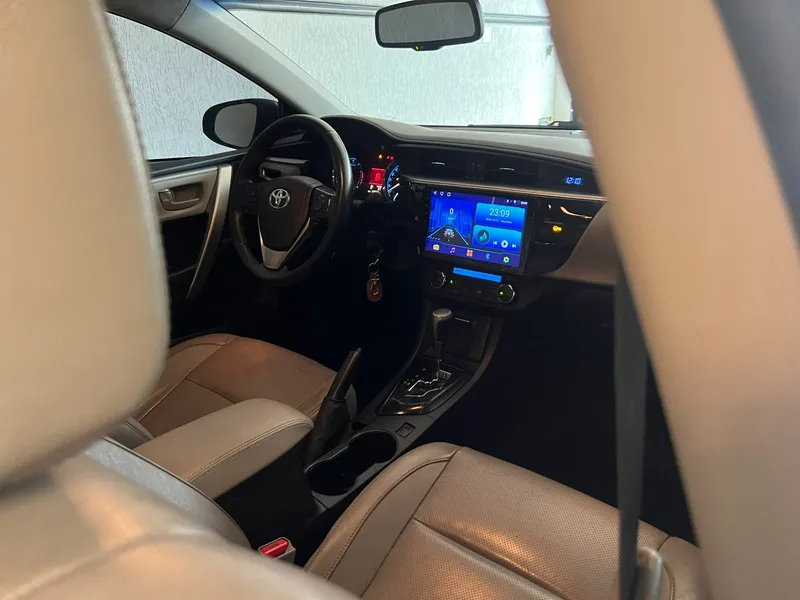 Toyota Corolla Preto
